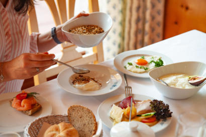 Frühstück in der Café-Lounge im Kurzentrum