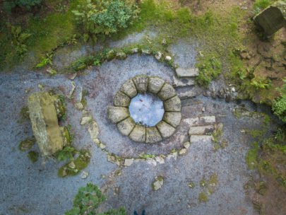 Die Quelle der Eger in Bad Weißenstadt von oben