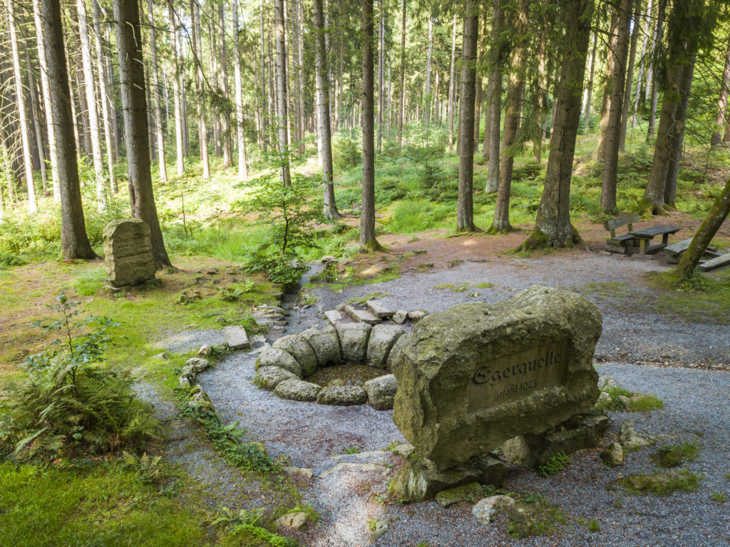 Wandern bei der Egerquelle 