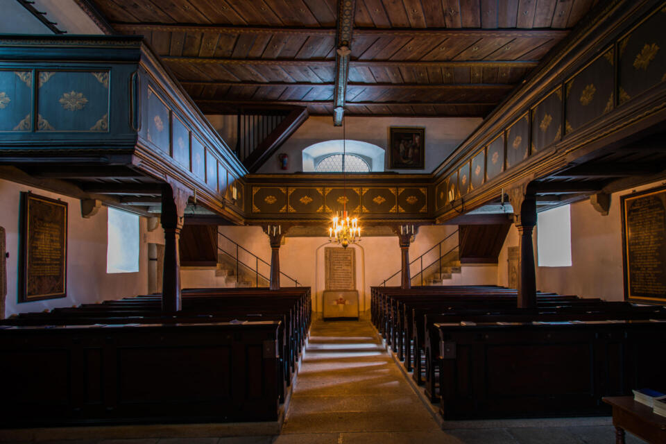 Innenansicht, Blick Richtung Kirchengestühl