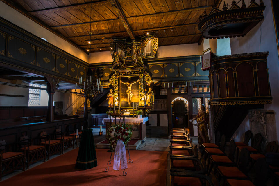 Innenansicht, Blick Richtung Altarraum